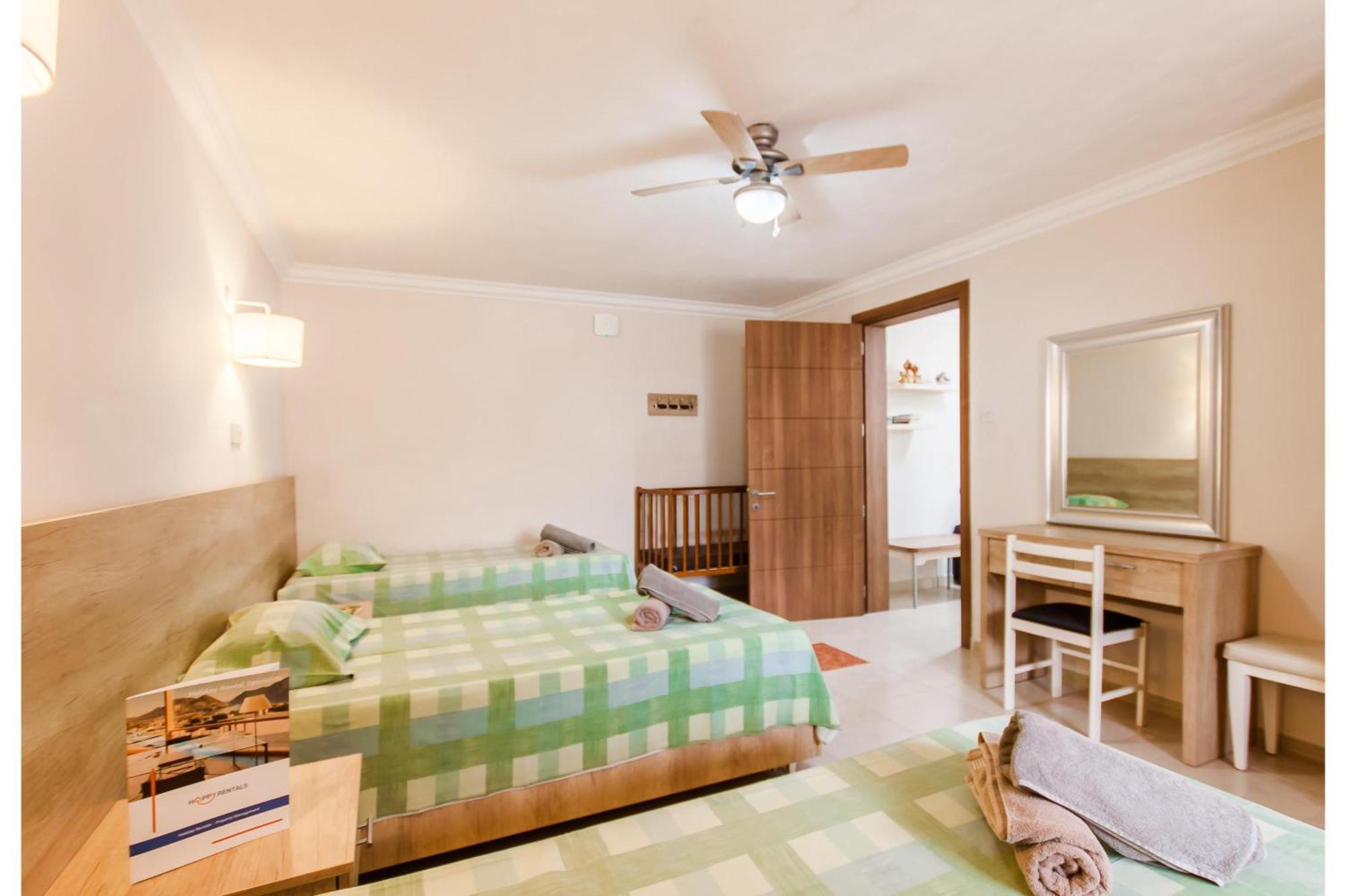 Villa & Pool Apartments In Mellieha Bay Exterior foto