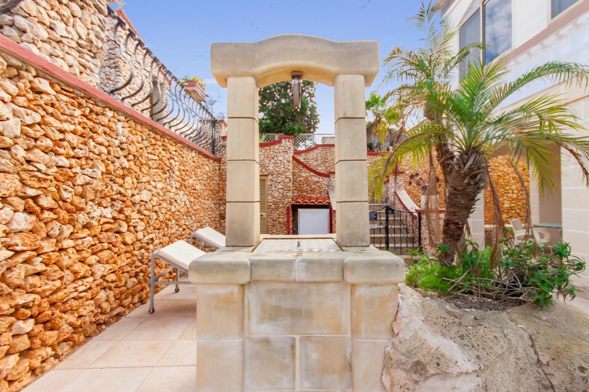 Villa & Pool Apartments In Mellieha Bay Exterior foto
